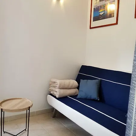 Un Charme Absolu Bastelicaccia